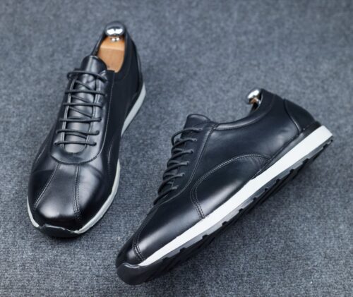 Sneakers Homme Noir – Élégance et Confort Réunis